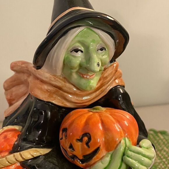 New Witch Cookie Jar 1988 Halloween
by FITZ & FLOYD - Picture 2 of 9